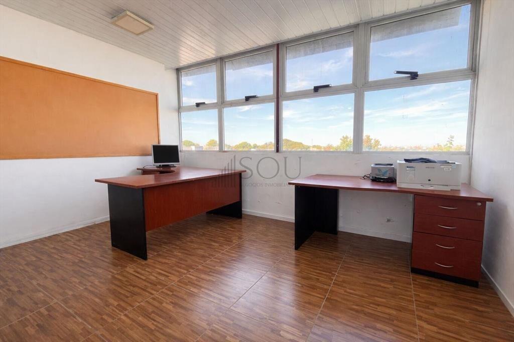Venta casa de altos 4 dormitorios en Paso Molino