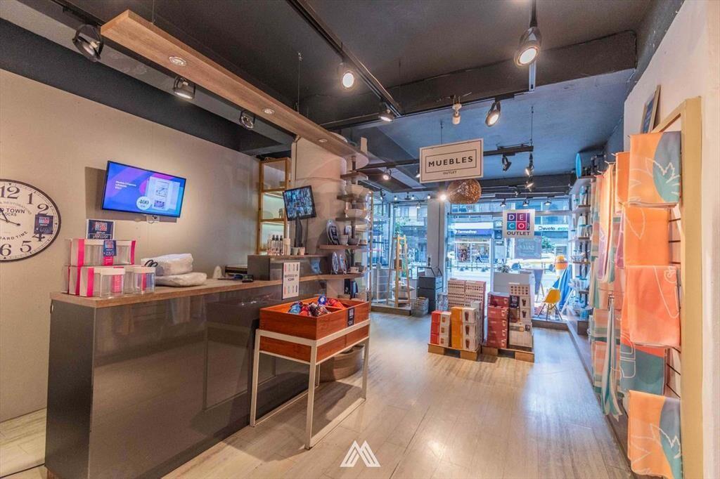VENTA Local Comercial 18 de Julio CORDÓN