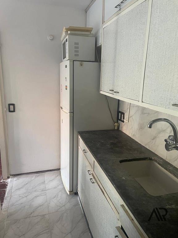 Apartamento en Alquiler Anual c/ cochera en Rambla parad...