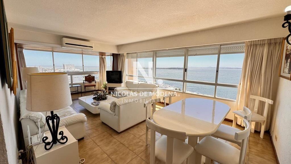 Apto en Torre Gattas -3 dor, 3 Baños, Balcón a