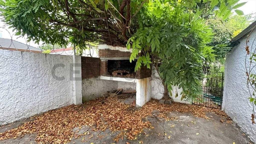 Venta 2 Casas mismoPadrón/Predio para otra/cochera/Sin Ga...