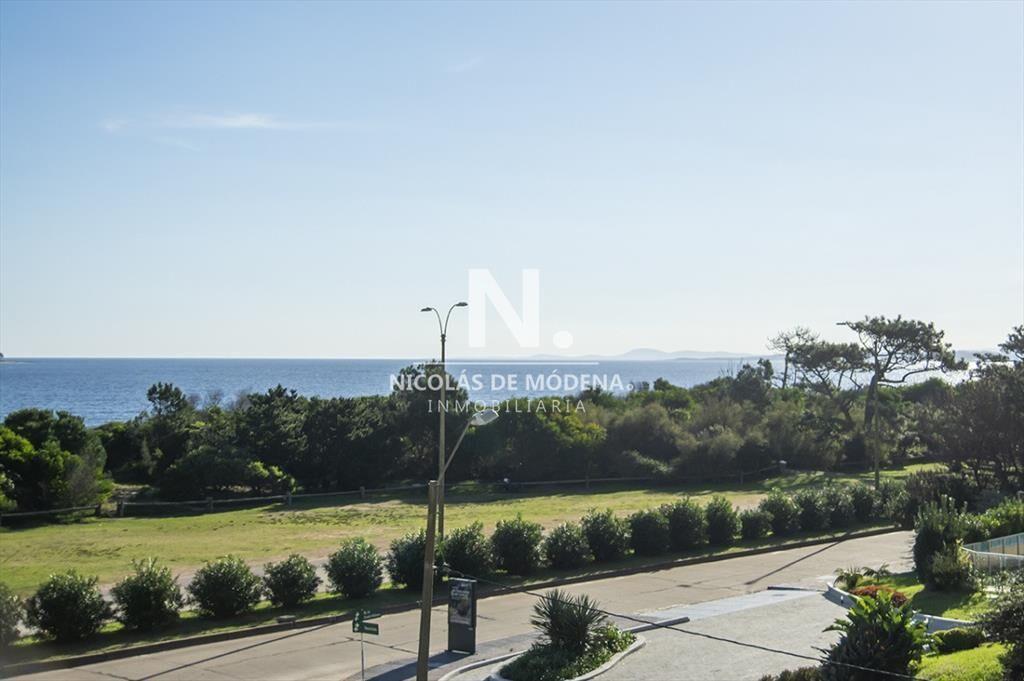 Departamento con agradable vista y excelente