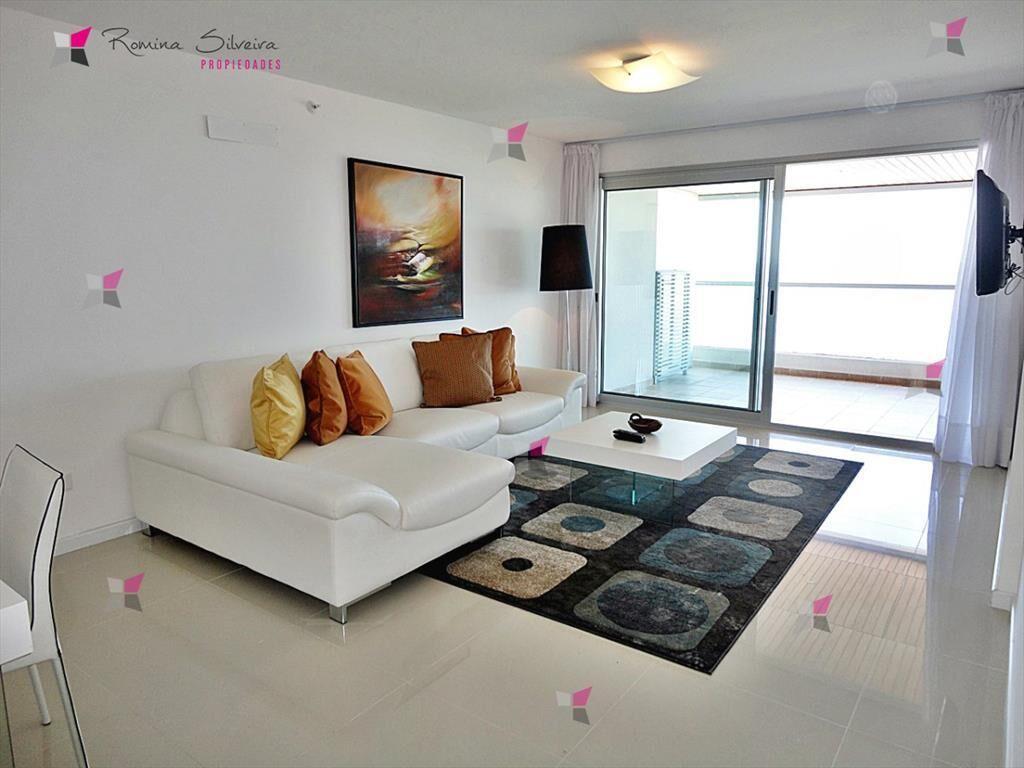 VENTA DE APARTAMENTO DE 3 SUITES EN BRAVA CON AL