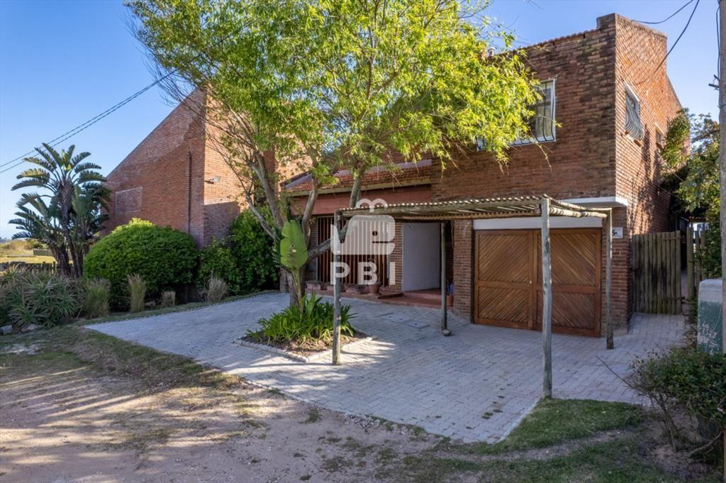 Alquiler temporario de casa 5 DORMITORIOS en Tio Tom, Punta