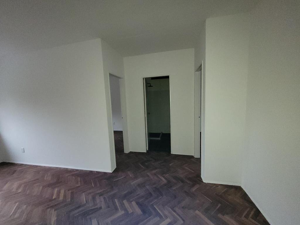 Apartamento al frente, por avenida principal, prox, Casmu,