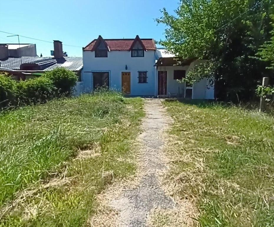 Casa en excelente punto de Colonia
