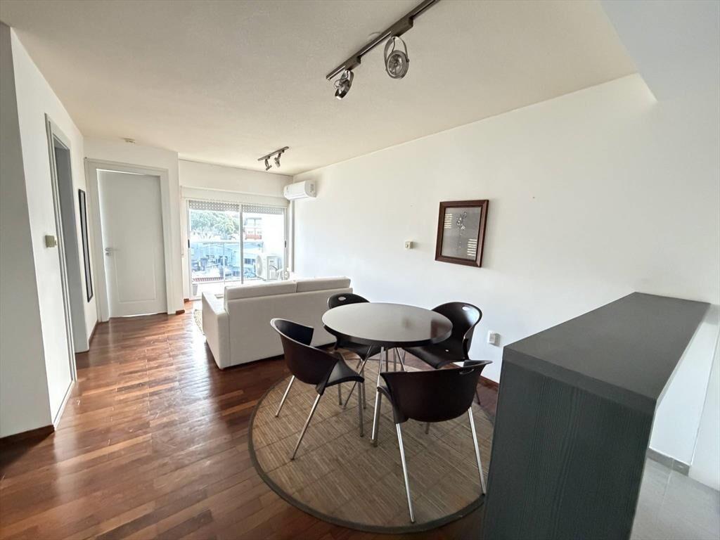 Alquiler Apartamento Un Dormitorio con Balcón en Villa Biarr