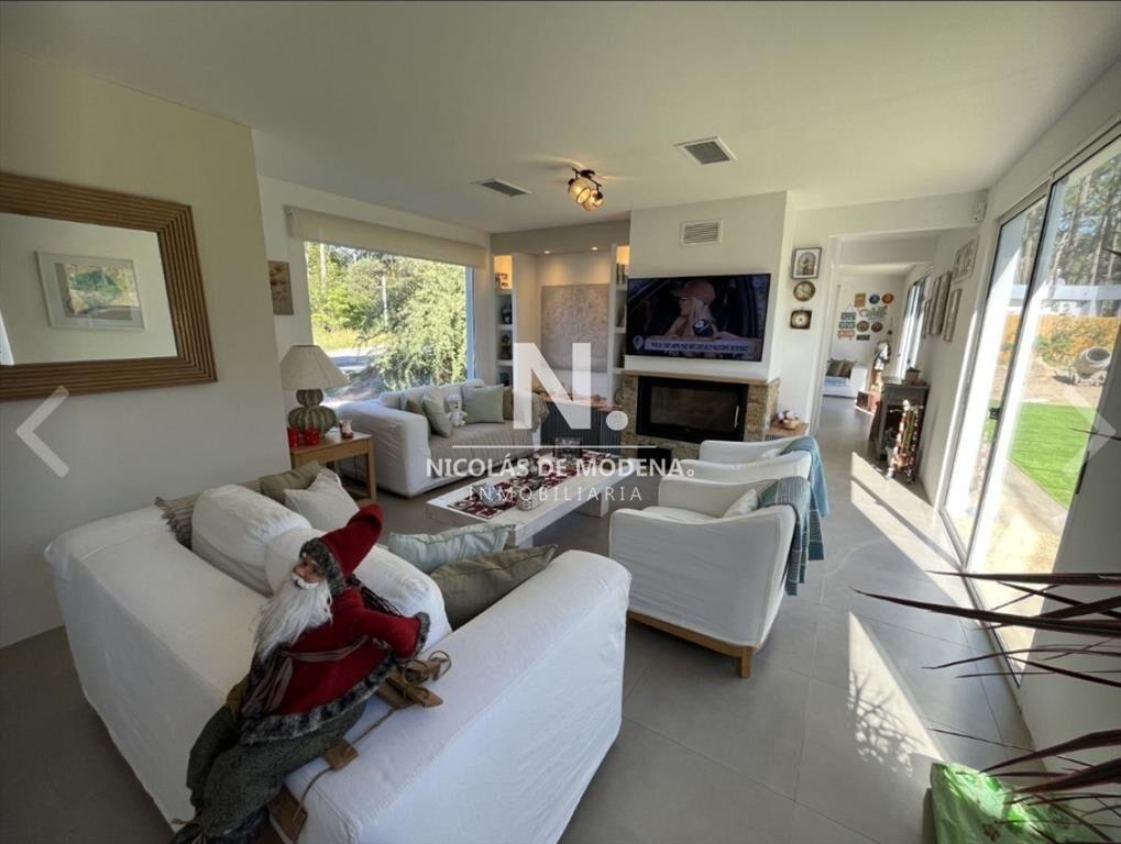Alquila casa de 3 dormitorios en Mansa, Punta del Este
