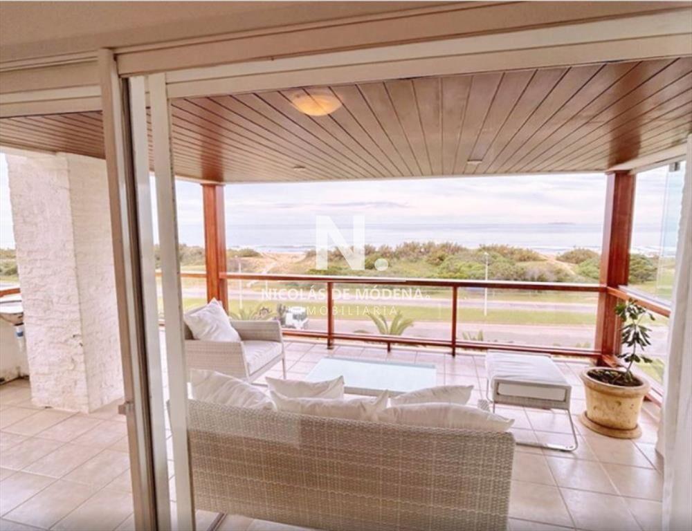 Penthouse ideal con 4 dormitorios en San Rafael