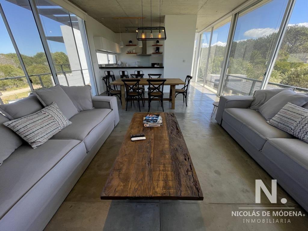Inigualale casa en Arenas de Jose Ignacio con una comodidad