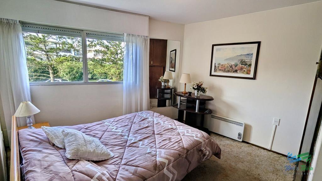 Venta de apartamento 3 dormitorios en primera línea sobre