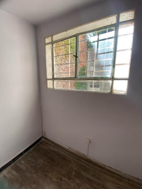 VENTA CASA PH 3 DORMITORIOS, AMPLIO TERRENO PARA EDIFICAR.