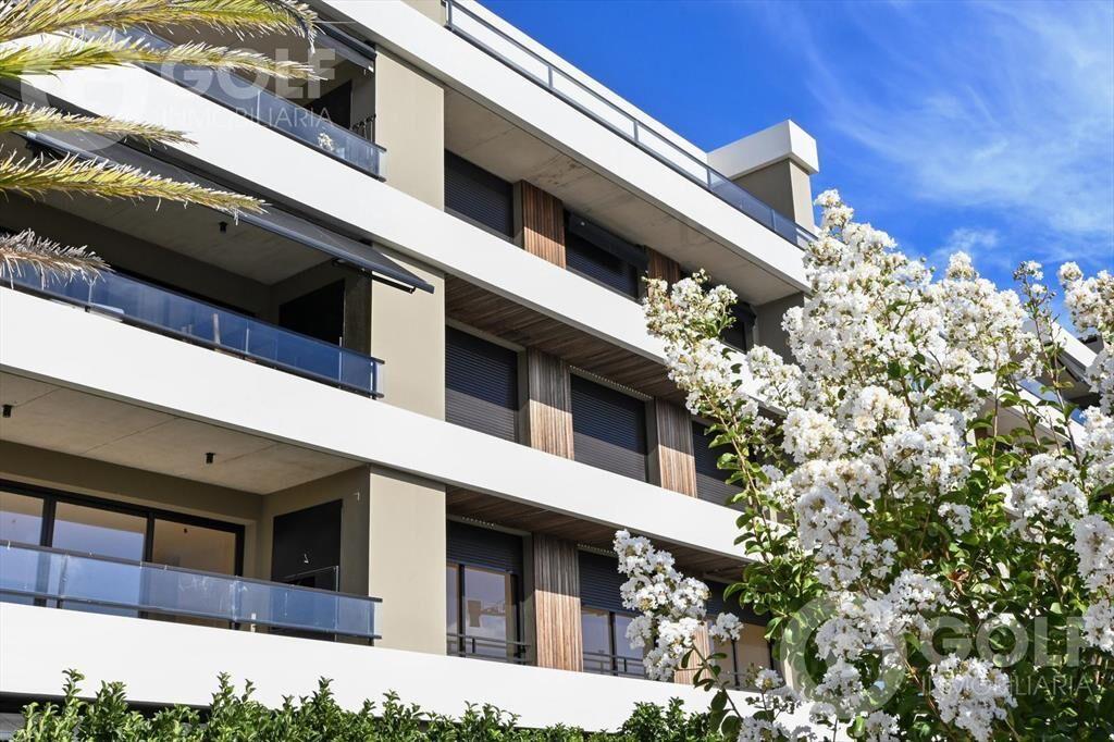 Alquiler de apartamento de 3 dormitorios en Parque Miramar