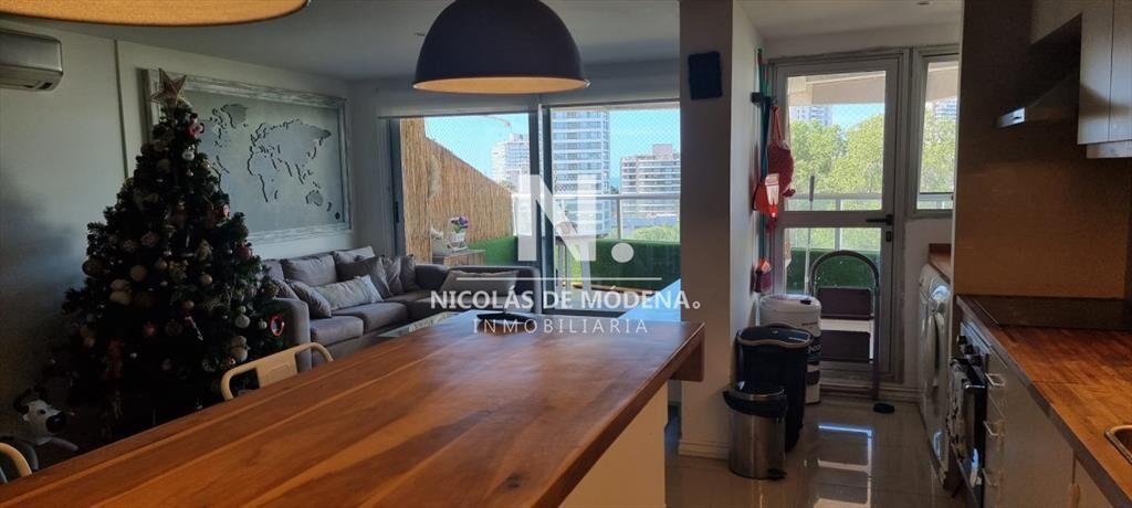 Vende Apartamento de 2 dormitorios en Roosevelt,