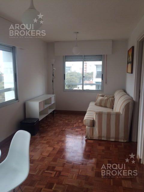 Apartamento 1 dormitorio en venta en Punta Carretas con ren