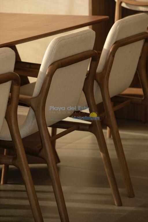 Apartamento en Venta de 3 dormitorios en Punta ,
