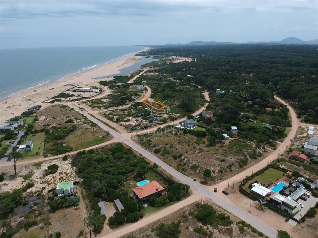 Terreno de 1050 m2 en chihuahua cerca de la