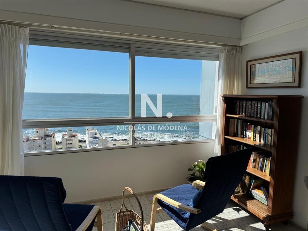 APARTAMENTO EN VENTA EN TORRE VAN GOGH, VISTA AL