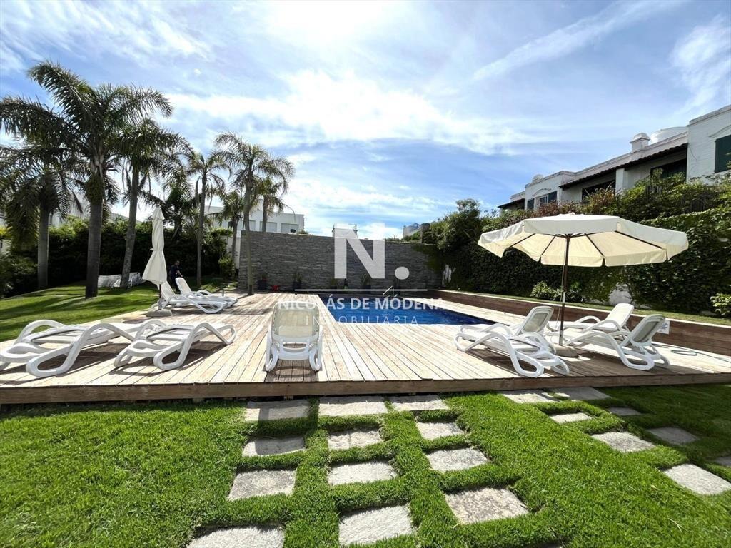 En venta, Apartamento ideal de 2 dormitorios en suite en La