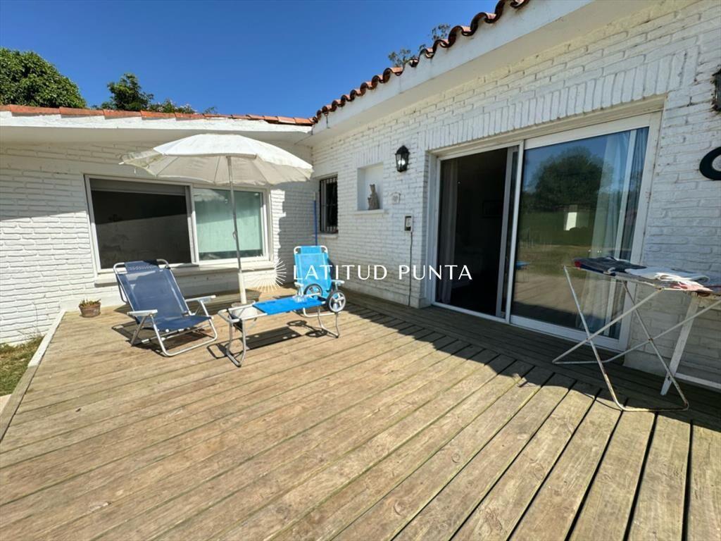 Casa 3 dormitorios con piscina. Brava