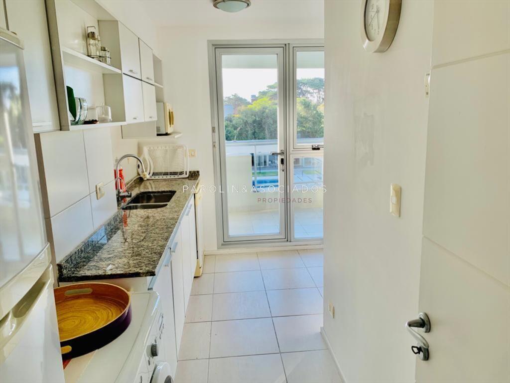 Apartamento en venta en Forest Tower, Punta del