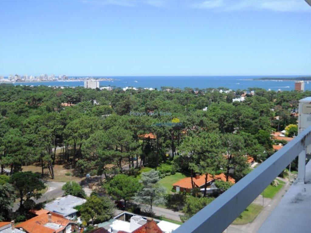 Apartamento en Roosevelt, 3 dormitorios *
