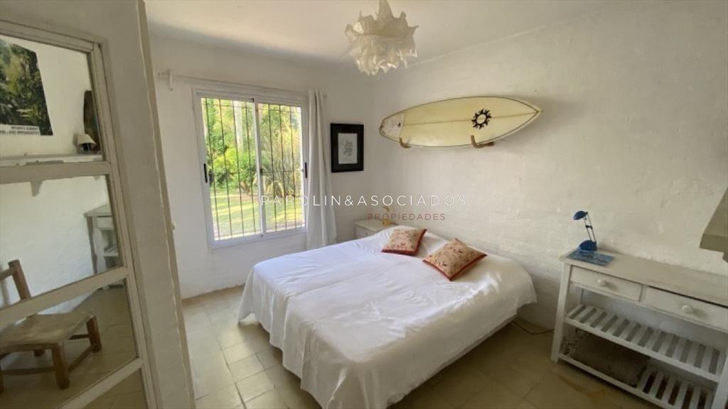 Casa en venta de 3 dormitorios en Montoya, Punta del Este.