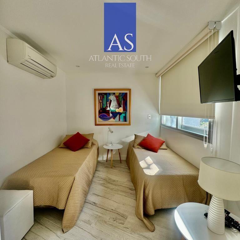 Apartamento 3 dormitorios primera línea Playa