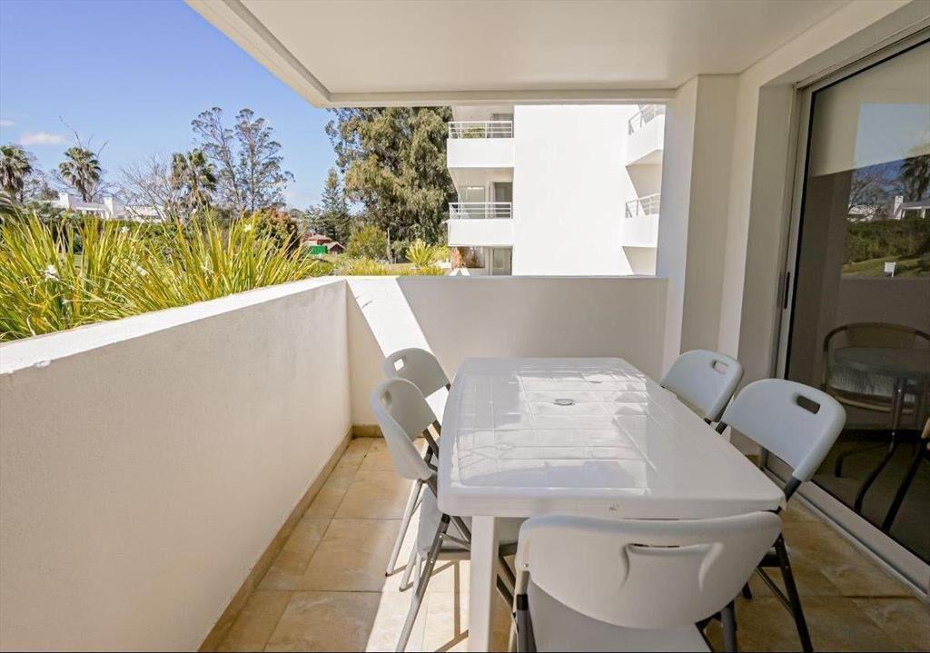 En venta apartamento 3 dormitorios Punta del Este Rincón de