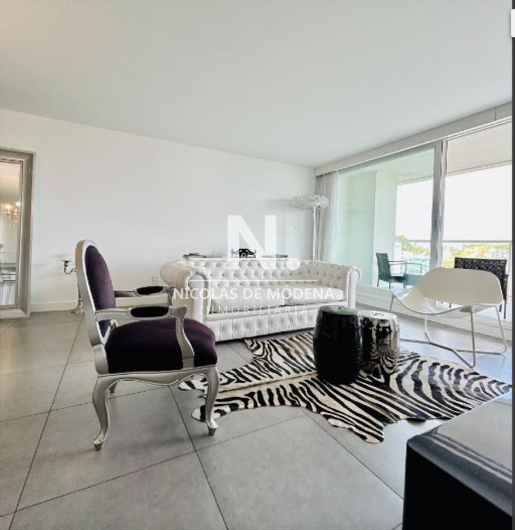 Apartamento en Venta de 2 dormitorios en Punta