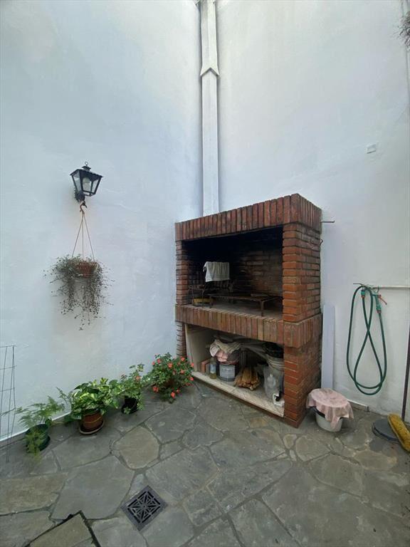 Casa a la venta de 3 dormitorios y garaje en Cordón