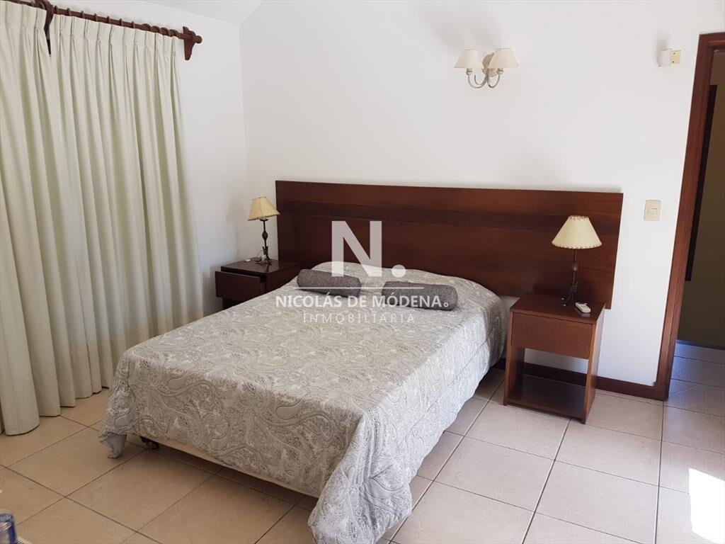 Alquiler temporario de casa de tres dormitorios
