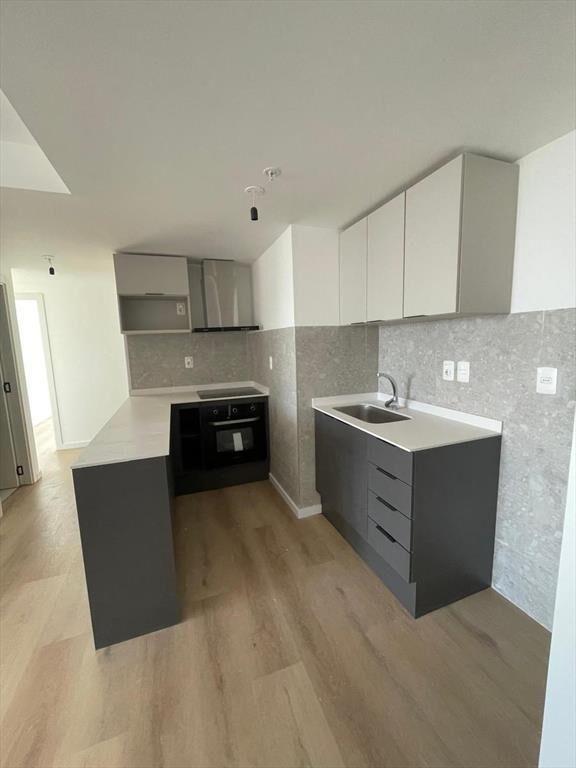 Vendo Apartamento 3 dormitorios,2 baños, amplio balcón con