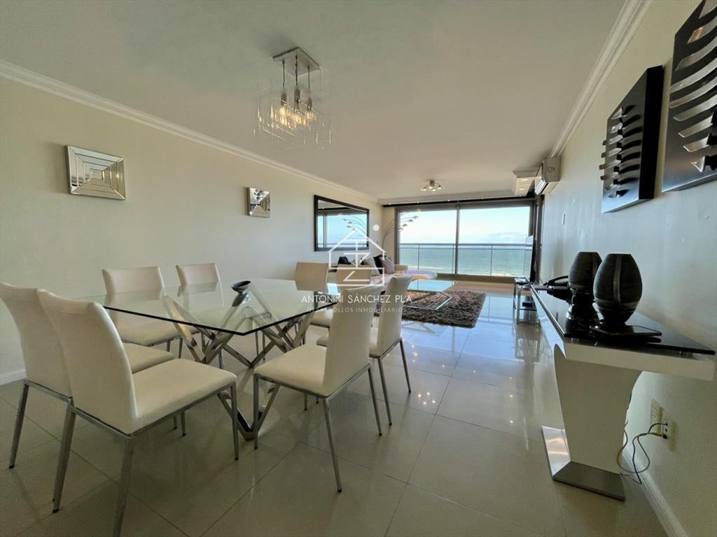 Venta Apartamento 3 Dormitorios Punta del Este
