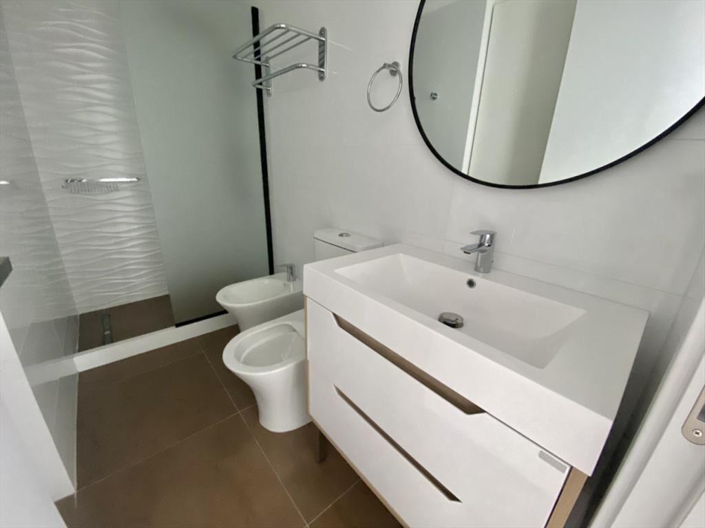 APARTAMENTO EN VENTA 2 DORMITORIOS- TORRES DEL