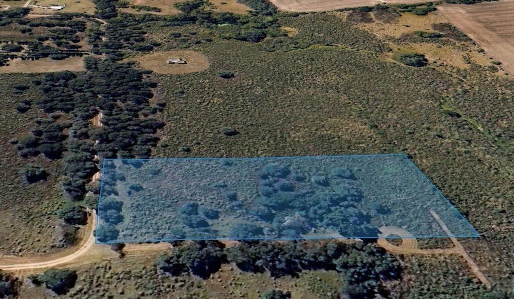 Terreno de Una Hectárea en El Ensueño - Los Aromos