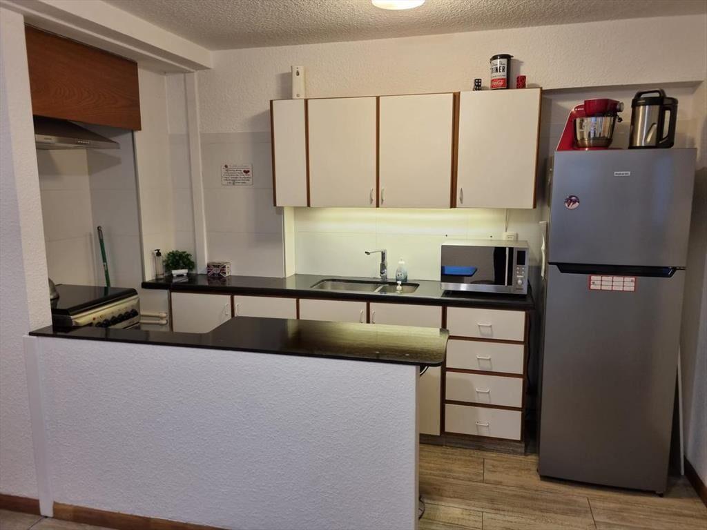 Apartamento -Rambla Republica de Chile y Colombes , 1 dormi