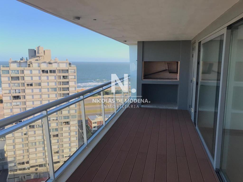 Espectacular departamento, de 3 dormitorios en