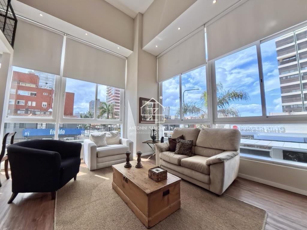 DUPLEX - PENINSULA