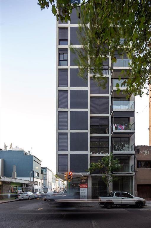 VENTA CON RENTA - LOCAL COMERCIAL - CORDÓN