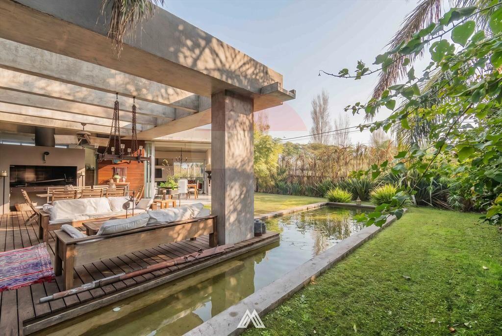 VENTA CASA PARQUE MIRAMAR 3 DORM ESTUDIO PISCINA