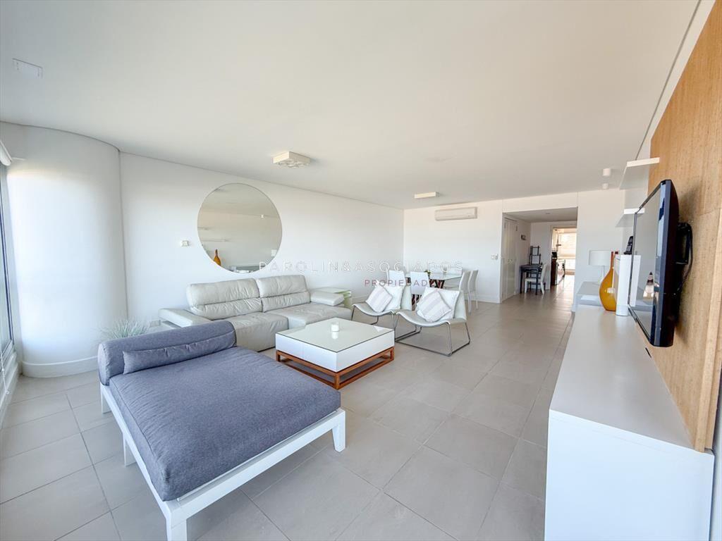 Apartamento en venta de 2 dormitorios y de en Le
