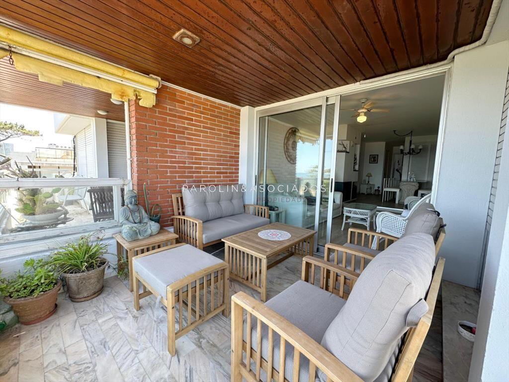 Penthouse en Venta de 3 dormitorios en Playa Mansa, Punta d