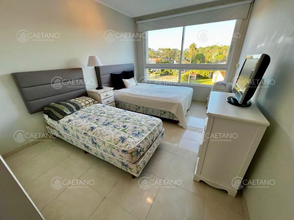 Apartamento en Mansa, 3 dormitorios *