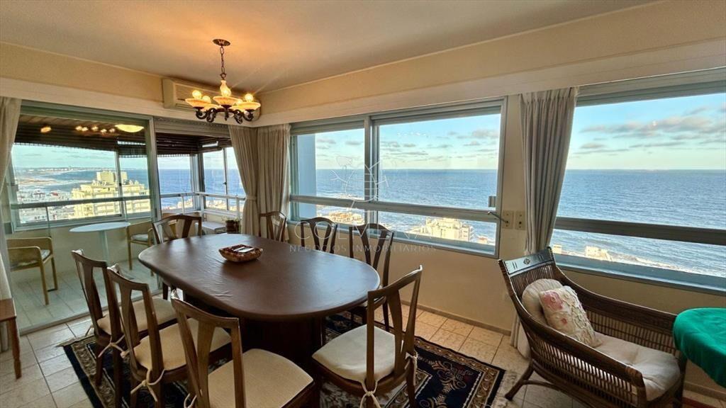 Espectacular departamento en torre de renombre