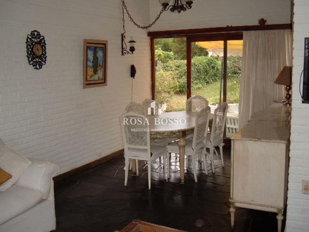Casa en Pinares - Punta del Este.
