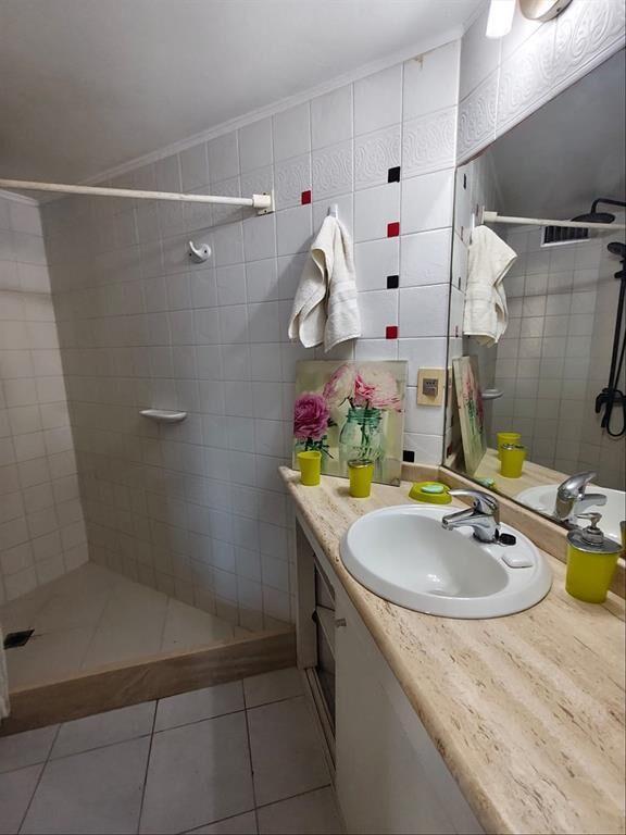 ALQUILER Apartamento tipo Loft de 98m2 en Puerto del Buceo