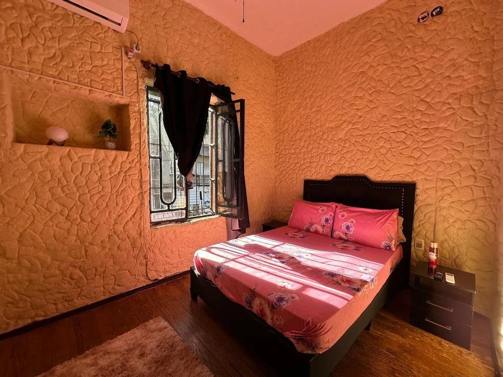 Venta de casa de 6 dormitorios en Cordón