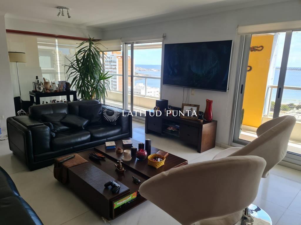 Apartamento en Mansa, 3 dormitorios