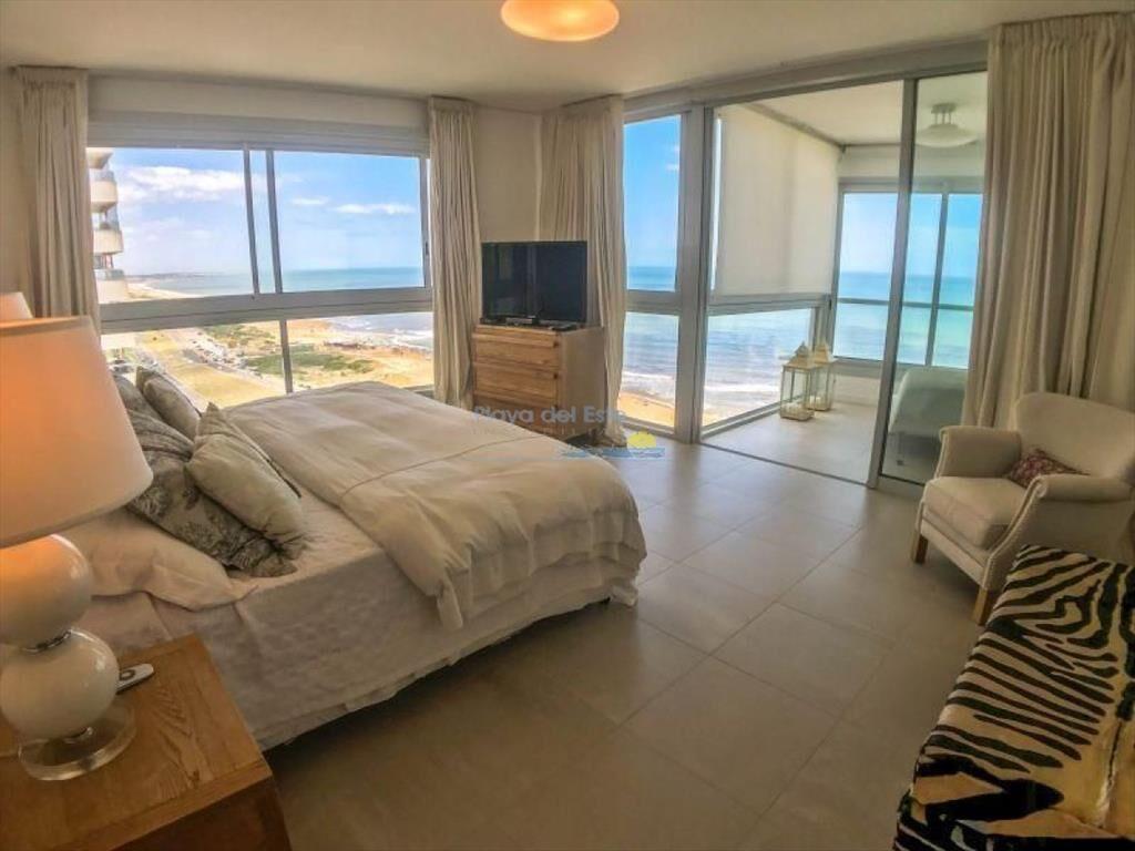 Apartamento en venta Playa Brava 3 dormitorios